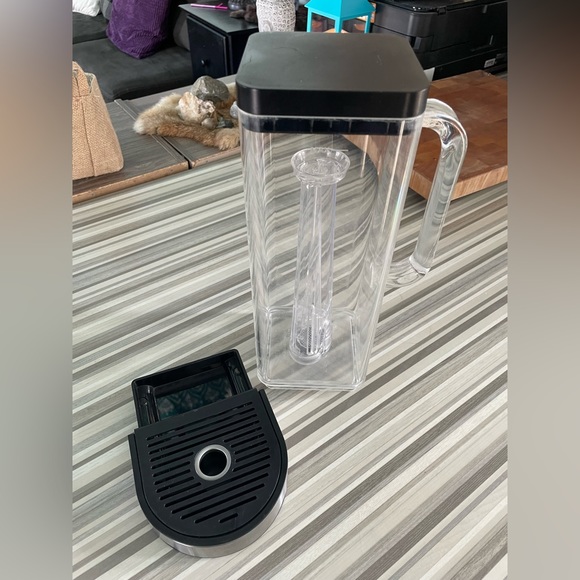 Keurig K-Supreme Plus replacement parts:water reservoir,water filter & drip tray - Picture 3 of 6